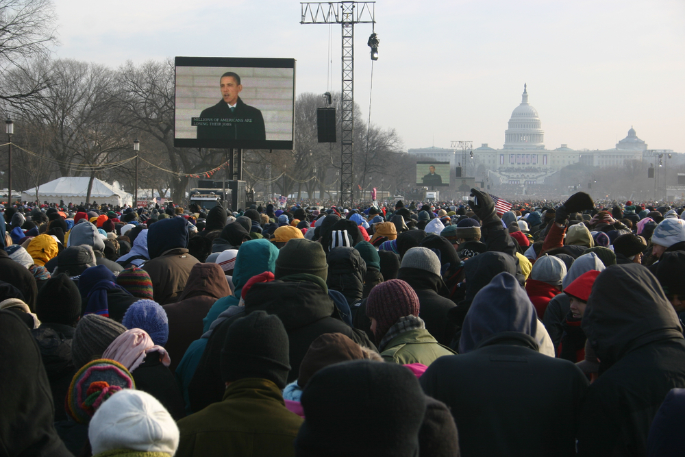 photo - Crowd listening to Obama